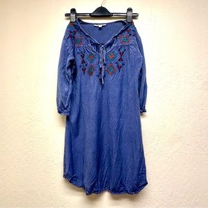 Solitaire embroidery dress xs
